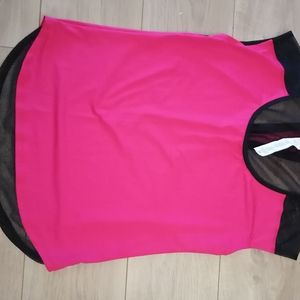 Fabletics top